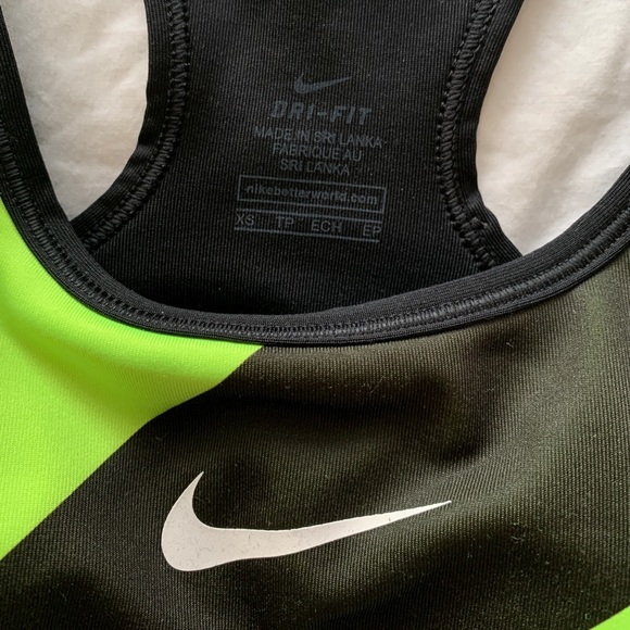 Nike Sports Bra - Picture 3 of 6